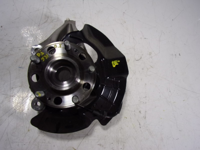 Recambio de mangueta delantera izquierda para hyundai tucson 1.6 crdi referencia OEM IAM   