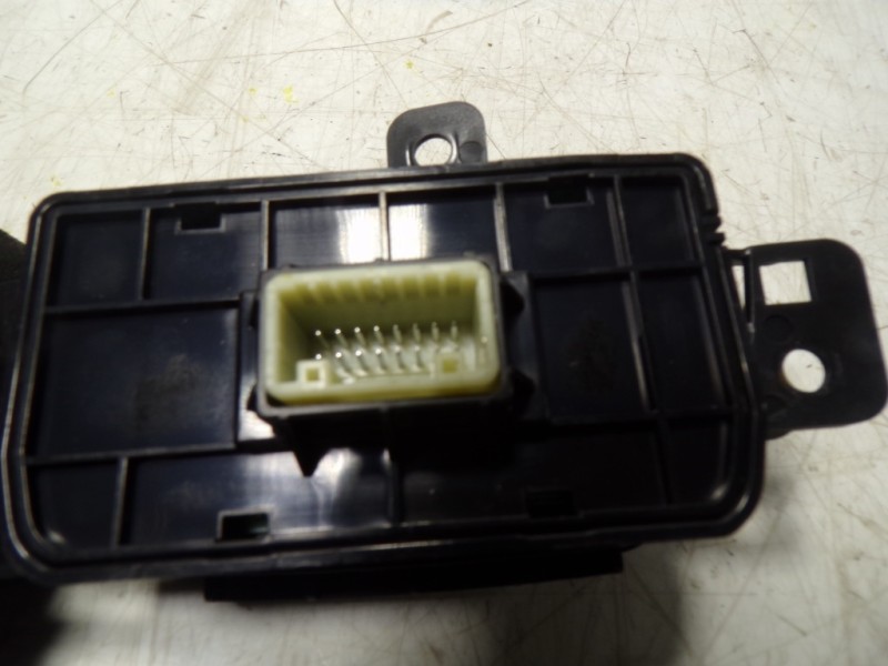 Recambio de modulo electronico para hyundai tucson 1.6 crdi referencia OEM IAM  93750N7030NNB 