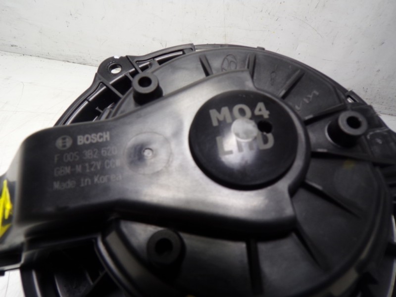 Recambio de motor calefaccion para hyundai tucson 1.6 crdi referencia OEM IAM  005382620 