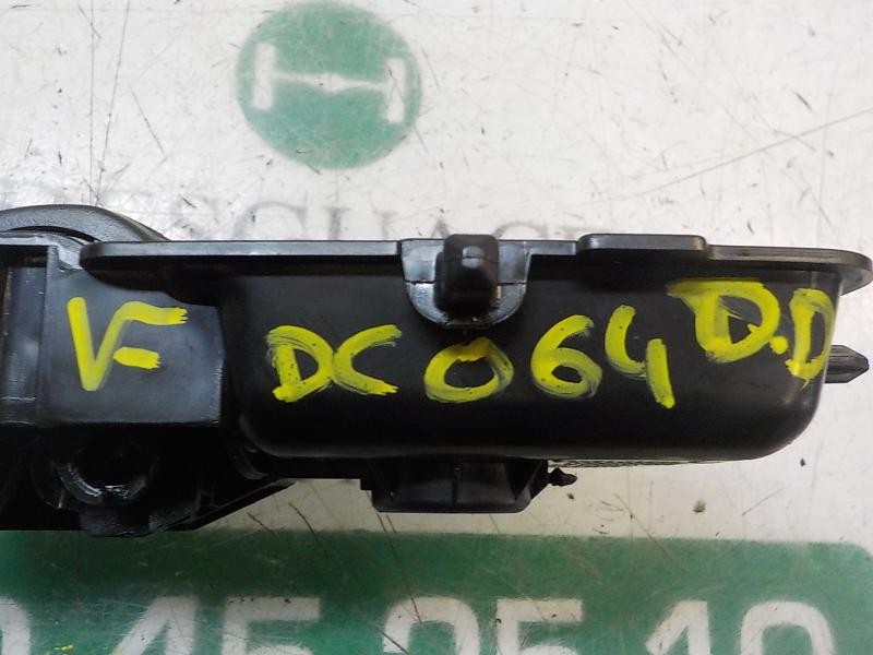 Recambio de maneta interior delantera derecha para toyota yaris referencia OEM IAM 6920502330C2  