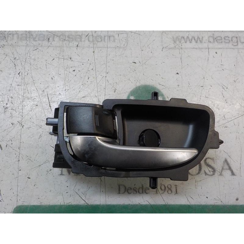 Recambio de maneta interior delantera izquierda para toyota yaris referencia OEM IAM 6920602300C2  