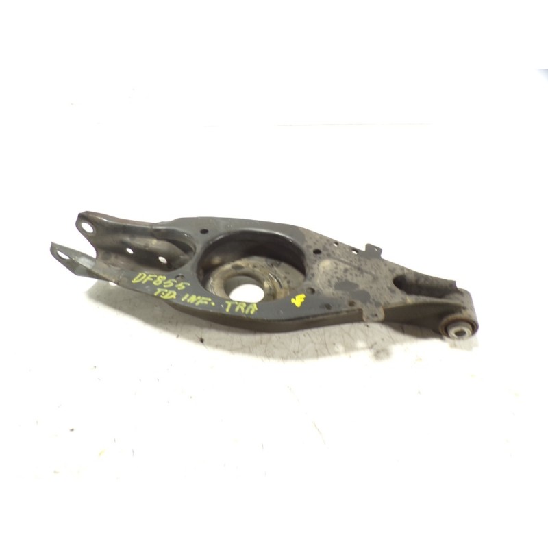 Recambio de brazo suspension inferior trasero derecho para ssangyong rodius 2.2 td cat referencia OEM IAM   