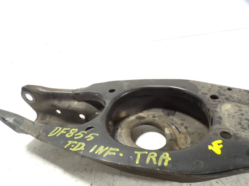 Recambio de brazo suspension inferior trasero derecho para ssangyong rodius 2.2 td cat referencia OEM IAM   