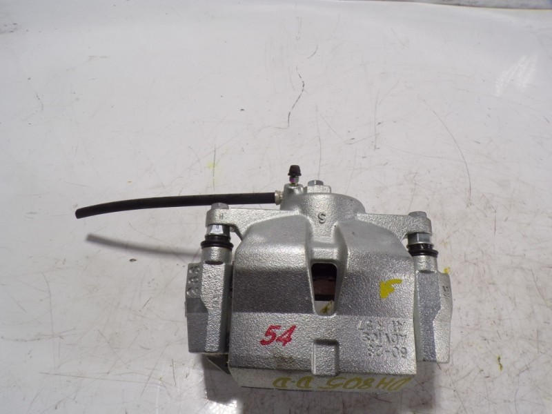 Recambio de pinza freno delantera derecha para lexus ux (za10) 250h e-four referencia OEM IAM 4773076010  