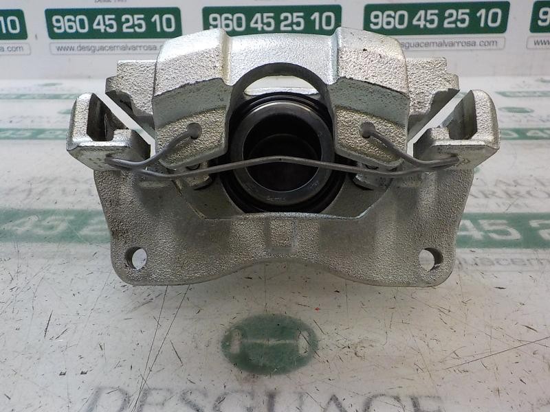Recambio de pinza freno delantera izquierda para toyota yaris referencia OEM IAM 477500D200  