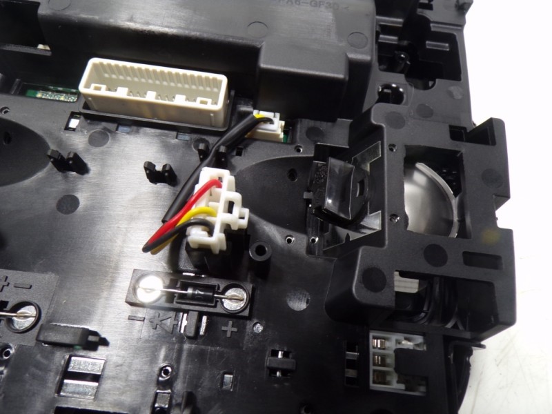 Recambio de piloto interior para hyundai tucson 1.6 crdi referencia OEM IAM  92800N9220MMH 