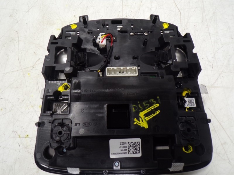 Recambio de piloto interior para hyundai tucson 1.6 crdi referencia OEM IAM  92800N9220MMH 