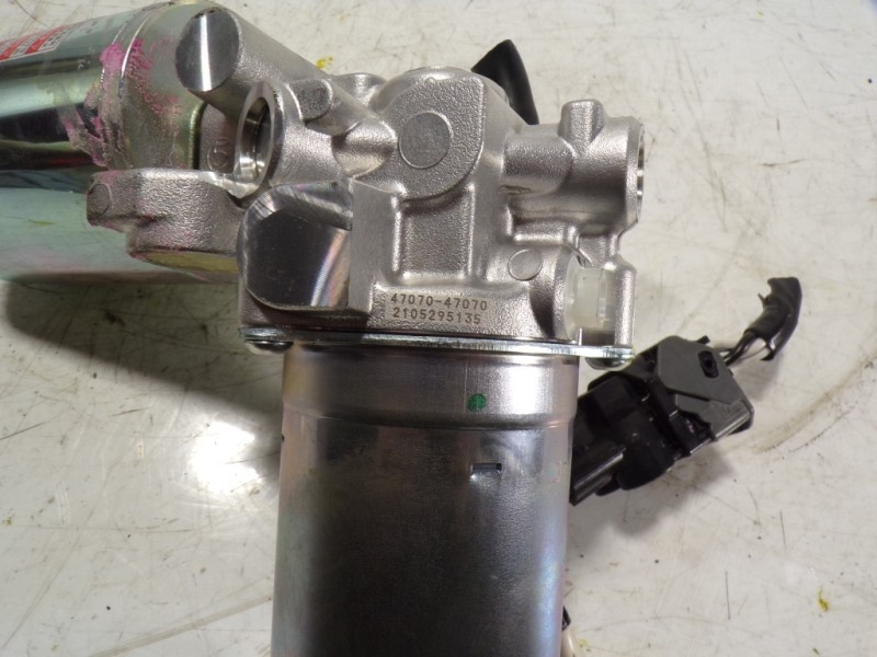 Recambio de abs para lexus ux (za10) 250h e-four referencia OEM IAM 4707047090 4707047070 2105295135