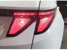 Recambio de piloto trasero derecho para hyundai tucson 1.6 crdi referencia OEM IAM  92402N7000  2
