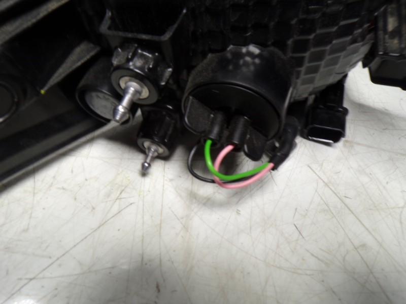 Recambio de piloto trasero derecho para hyundai tucson 1.6 crdi referencia OEM IAM  92402N7000 