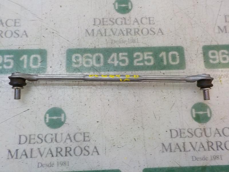 Recambio de tirante delantero derecho para toyota yaris referencia OEM IAM 4882052040  