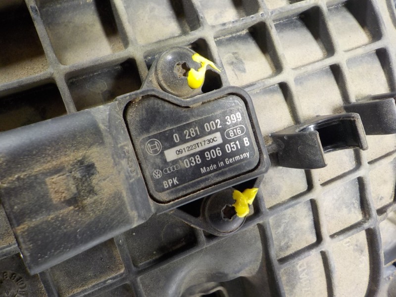 Recambio de intercooler para skoda octavia berlina (1z3) 1.4 16v tsi referencia OEM IAM 03C145749B 03C145749B 993282L