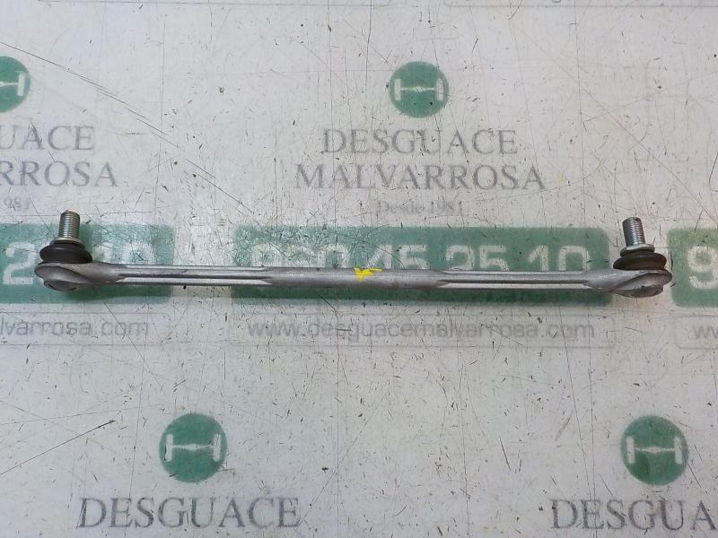 Recambio de tirante delantero izquierdo para toyota yaris referencia OEM IAM 4882052040  