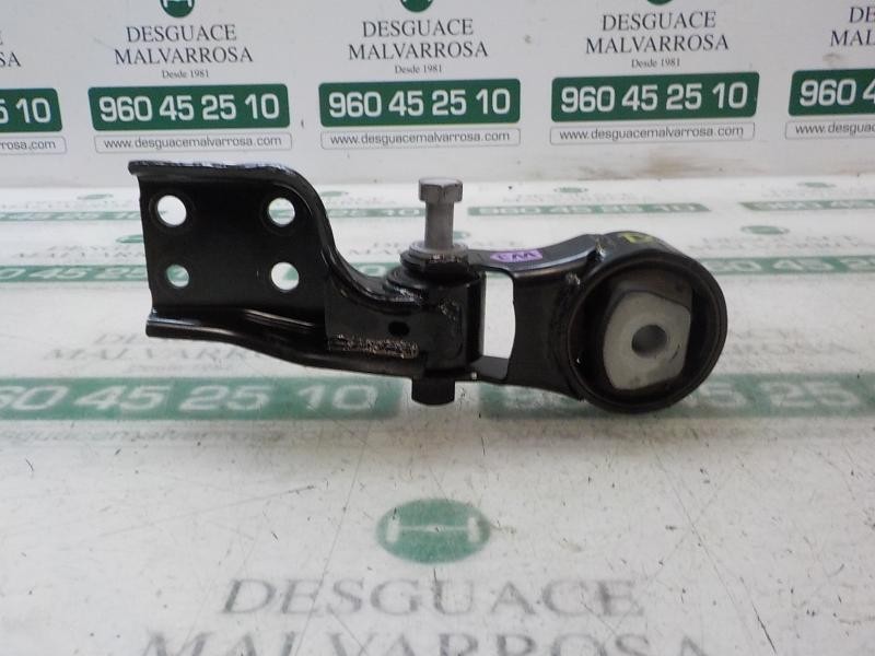 Recambio de soporte cambio para toyota yaris referencia OEM IAM 123630M120  