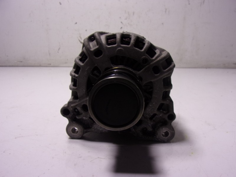 Recambio de alternador para seat ibiza (6p1) 1.2 tsi referencia OEM IAM  04E903021M 