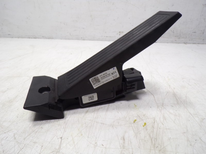 Recambio de potenciometro pedal para hyundai tucson 1.6 crdi referencia OEM IAM  32700N7100 