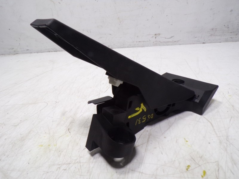 Recambio de potenciometro pedal para hyundai tucson 1.6 crdi referencia OEM IAM  32700N7100 