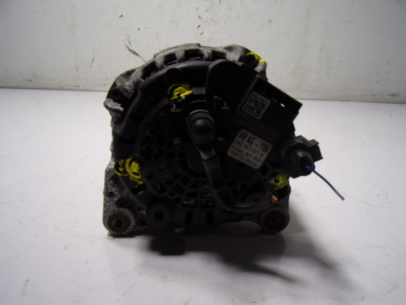 Recambio de alternador para seat ibiza (6p1) 1.2 tsi referencia OEM IAM  04E903021M 