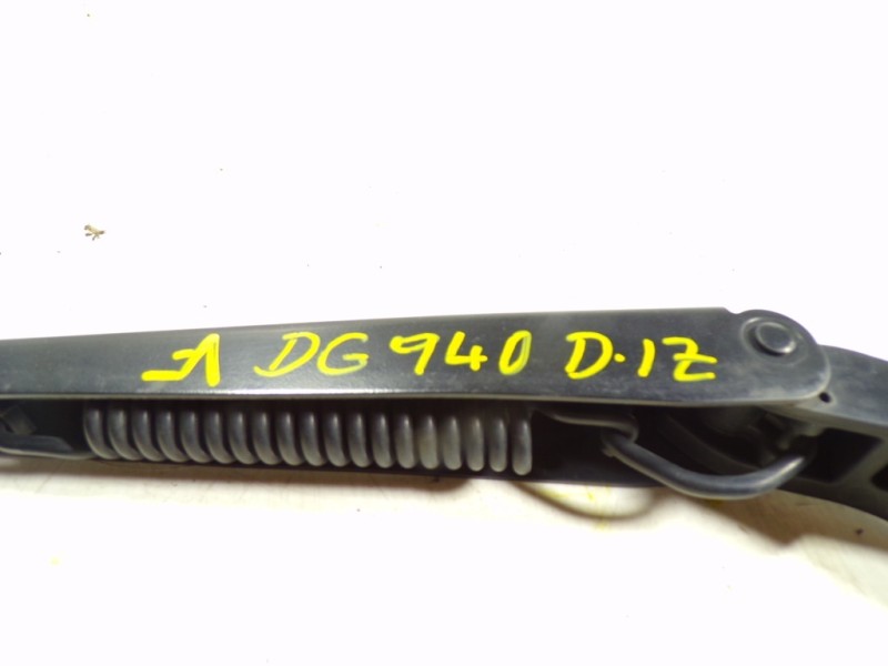 Recambio de brazo limpia delantero izquierdo para nissan x-trail (t32) acenta 4x4 referencia OEM IAM 288814CC0A  