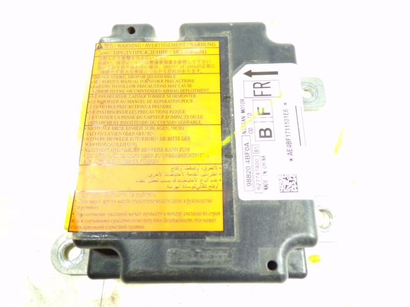 Recambio de centralita airbag para nissan x-trail (t32) acenta 4x4 referencia OEM IAM K88204BF0A 988204BF0A 627747400