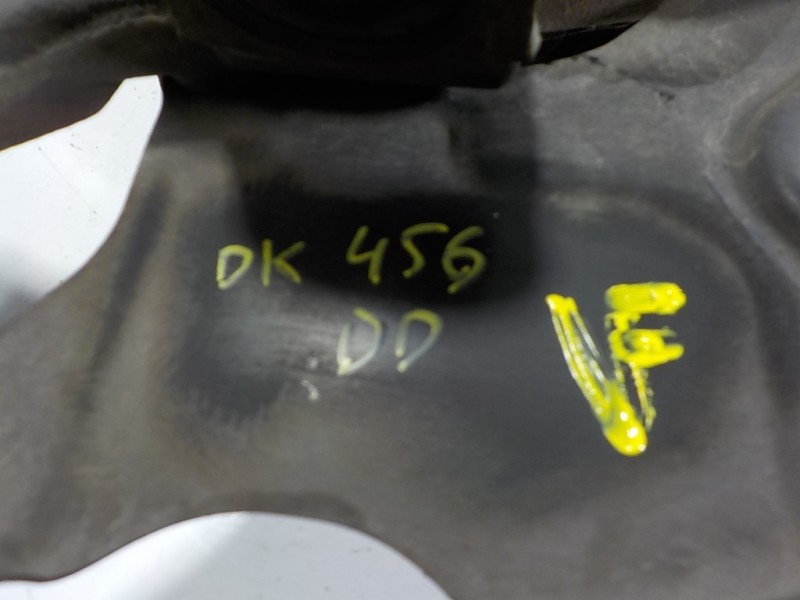 Recambio de mangueta delantera derecha para skoda octavia berlina (1z3) 1.4 16v tsi referencia OEM IAM 1K0407256T  