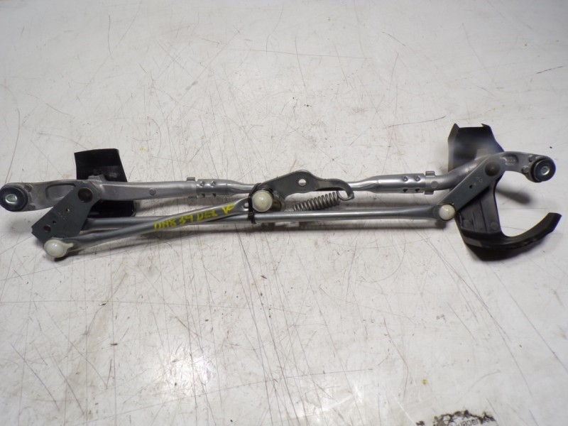 Recambio de articulacion limpia delantero para toyota rav4 hybrid 4x2 advance referencia OEM IAM 8515042240  