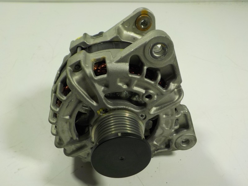 Recambio de alternador para nissan qashqai (j11) black edition referencia OEM IAM  231004BE0A 