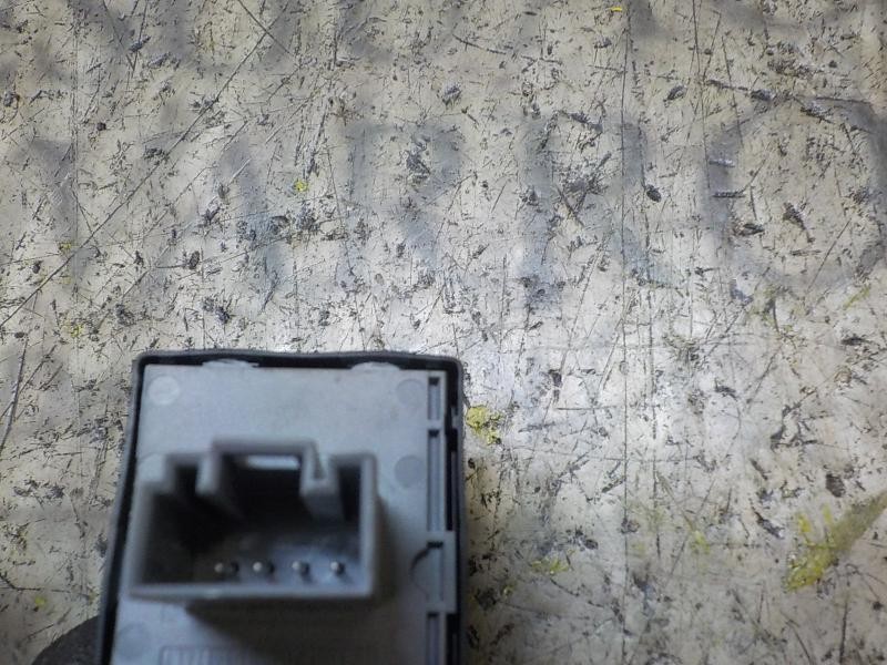 Recambio de mando elevalunas delantero izquierdo para seat ibiza (6j5) 1.2 tsi referencia OEM IAM 1K3959857CREH  