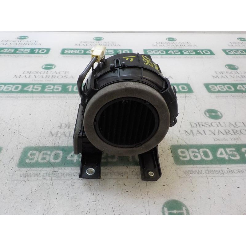 Recambio de motor calefaccion para toyota yaris referencia OEM IAM G923052040 G923052040 