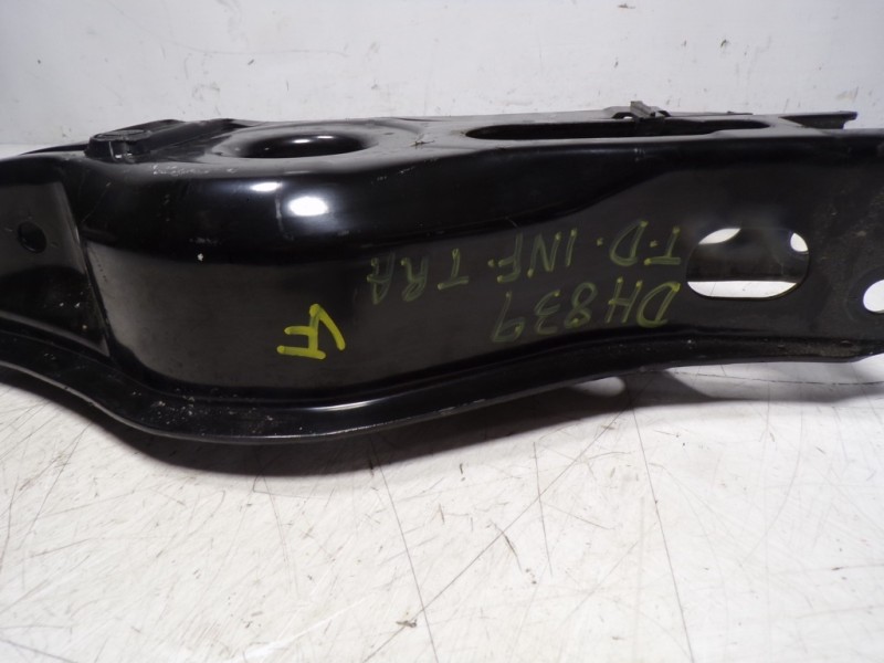 Recambio de brazo suspension inferior trasero derecho para toyota rav4 hybrid 4x2 advance referencia OEM IAM 4873042060  