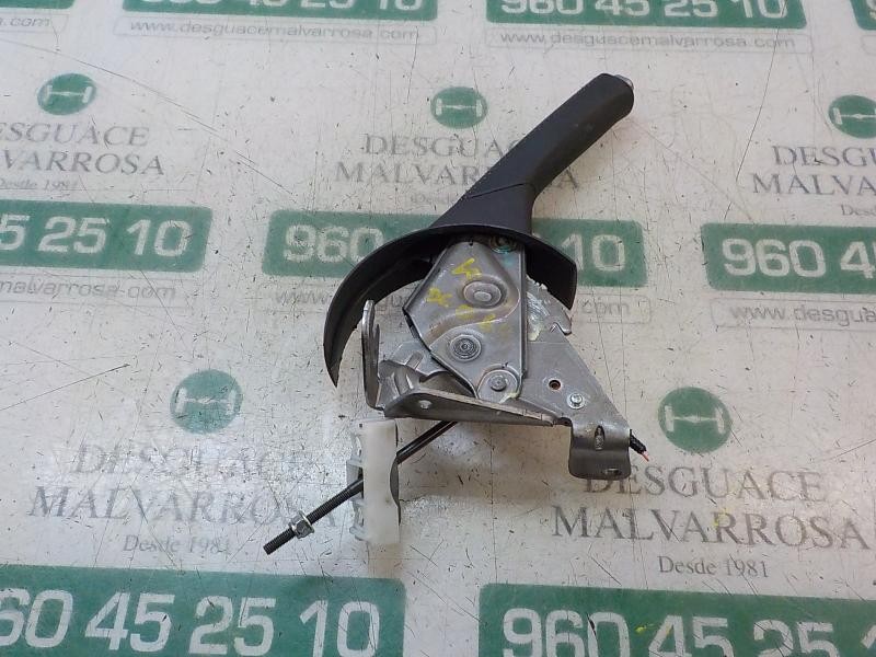 Recambio de palanca freno de mano para toyota yaris referencia OEM IAM 462100D251D4  