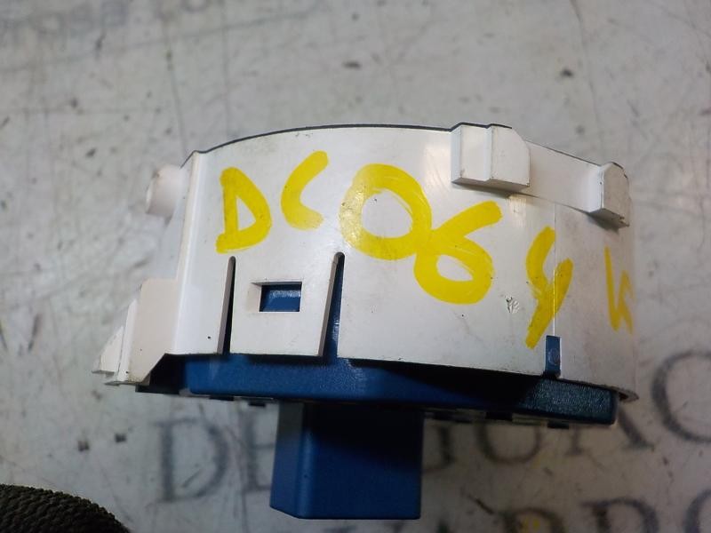 Recambio de warning para toyota yaris referencia OEM IAM 839500D100 839500D100 