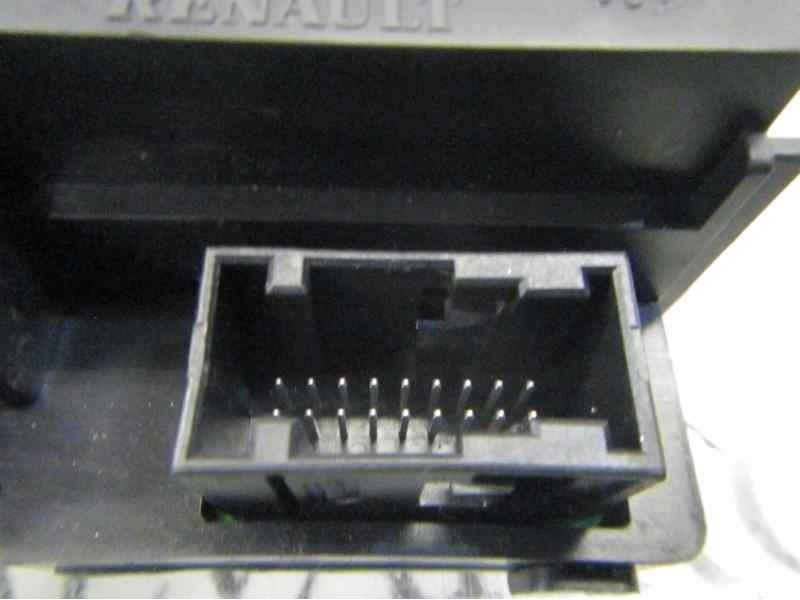 Recambio de mando limpia para renault scenic ii 1.5 dci diesel referencia OEM IAM   