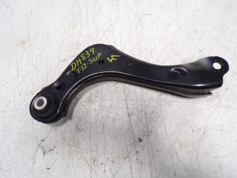 Recambio de brazo suspension superior trasero izquierdo para toyota rav4 hybrid 4x2 advance referencia OEM IAM 4879042030  