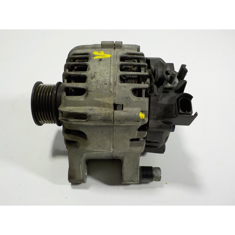 Recambio de alternador para ford transit courier 1.5 tdci cat referencia OEM IAM 2051880 ET7610300AA 