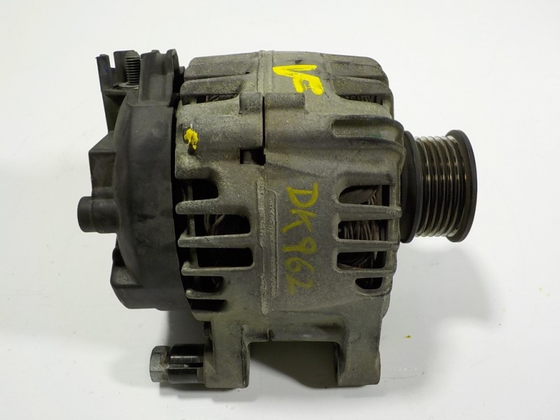 Recambio de alternador para ford transit courier 1.5 tdci cat referencia OEM IAM 2051880 ET7610300AA 