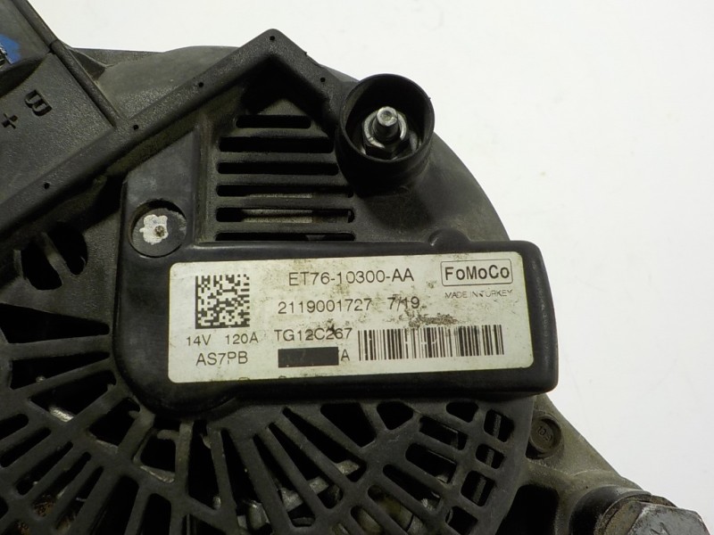 Recambio de alternador para ford transit courier 1.5 tdci cat referencia OEM IAM 2051880 ET7610300AA 