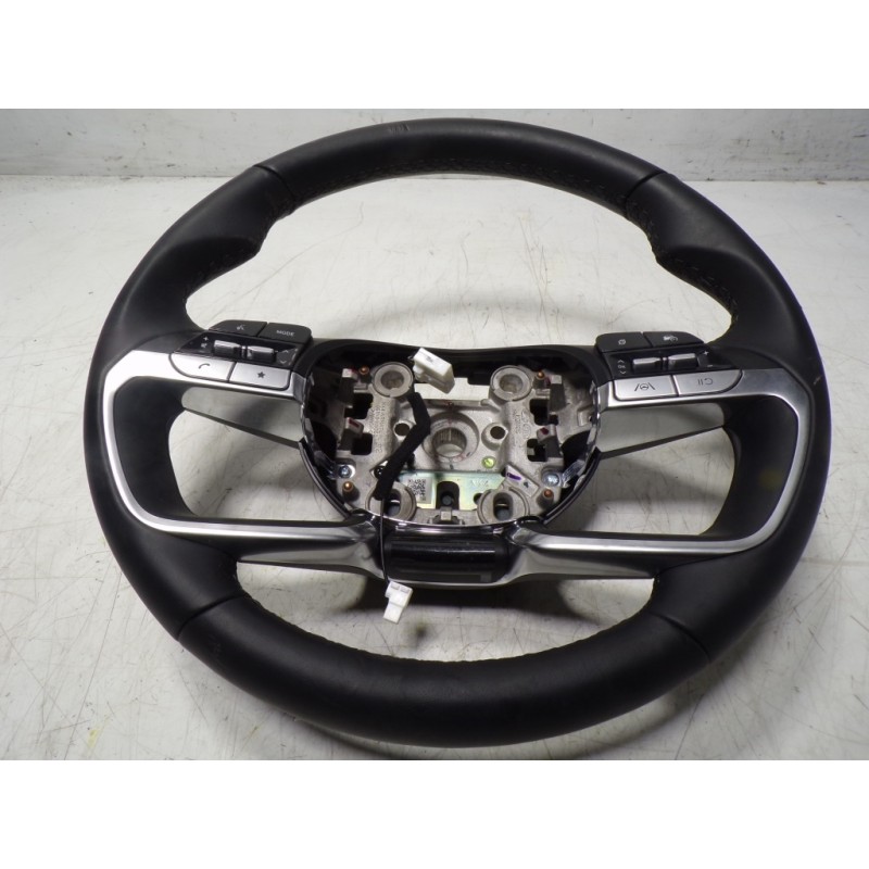 Recambio de volante para hyundai tucson 1.6 crdi referencia OEM IAM  N9580NNB 