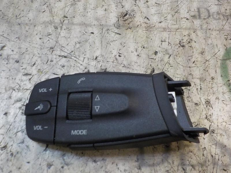 Recambio de modulo electronico para seat ibiza (6j5) 1.2 tsi referencia OEM IAM 6J0959441A 6J0959441R 