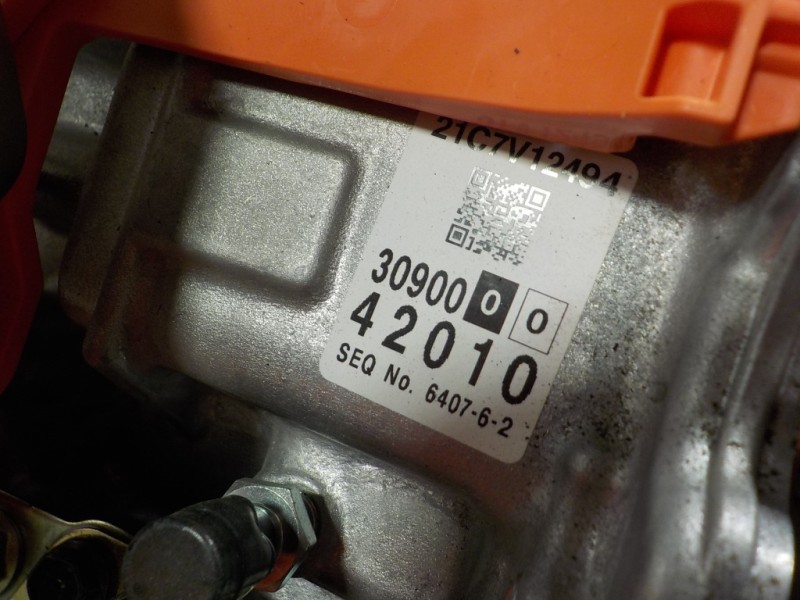 Recambio de caja cambios para toyota rav4 hybrid 4x2 advance referencia OEM IAM 3090042020  