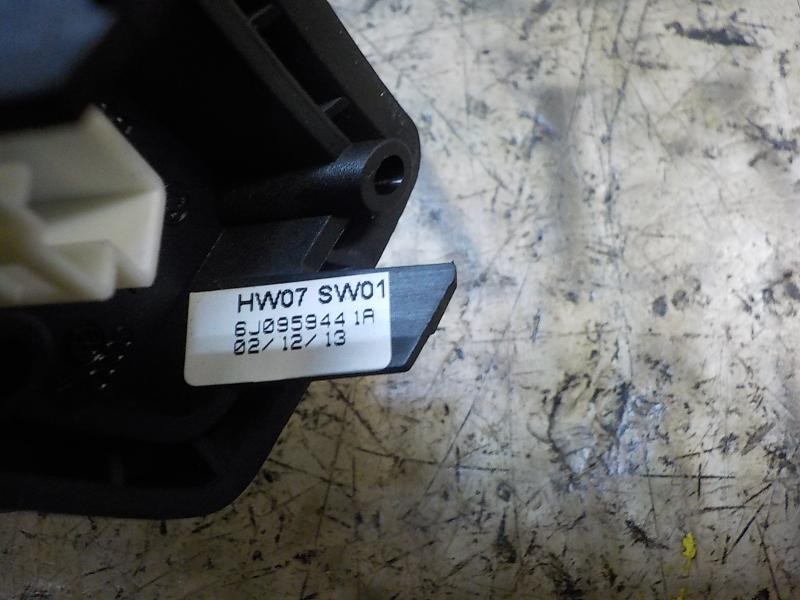Recambio de modulo electronico para seat ibiza (6j5) 1.2 tsi referencia OEM IAM 6J0959441A 6J0959441R 