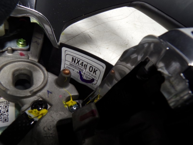 Recambio de volante para hyundai tucson 1.6 crdi referencia OEM IAM  N9580NNB 