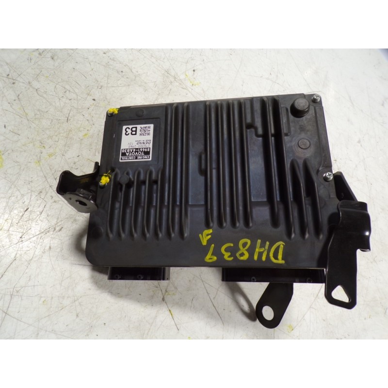 Recambio de centralita motor uce para toyota rav4 hybrid 4x2 advance referencia OEM IAM 896614AB30 896614AB30 2763002960