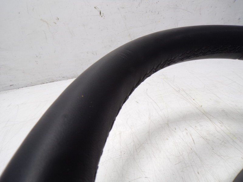 Recambio de volante para hyundai tucson 1.6 crdi referencia OEM IAM  N9580NNB 