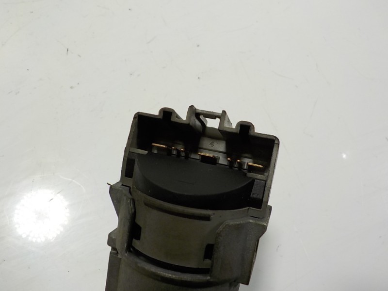 Recambio de antirrobo para ford transit courier 1.5 tdci cat referencia OEM IAM 1778549 9V213F880ED 