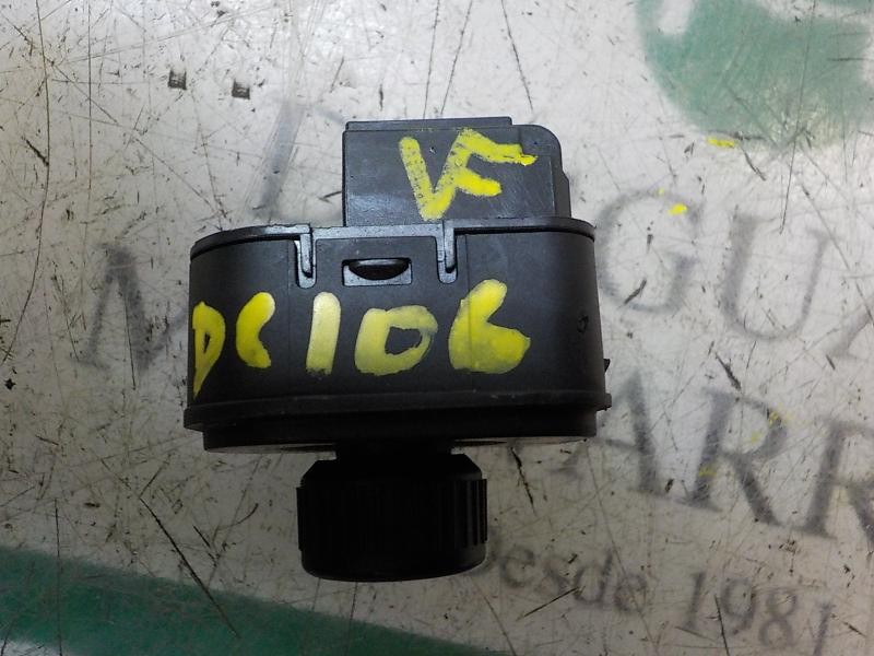 Recambio de mando retrovisor para volkswagen golf vi (5k1) rabbit bluemotion referencia OEM IAM 1K0959565LREH 1K0959565L 