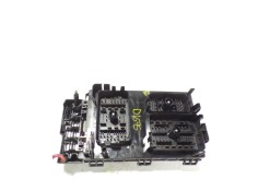 Recambio de caja reles / fusibles para opel astra j sports tourer 2.0 16v cdti referencia OEM IAM 13449210 13449210  2