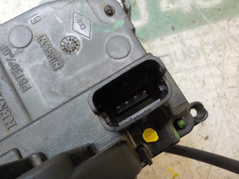 Recambio de cerradura puerta delantera izquierda para renault clio iii style referencia OEM IAM   