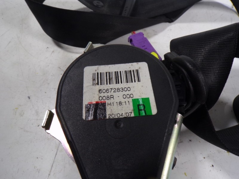 Recambio de cinturon seguridad delantero derecho para audi q7 (4l) 3.0 tdi referencia OEM IAM 4L1857706V04 606728300 