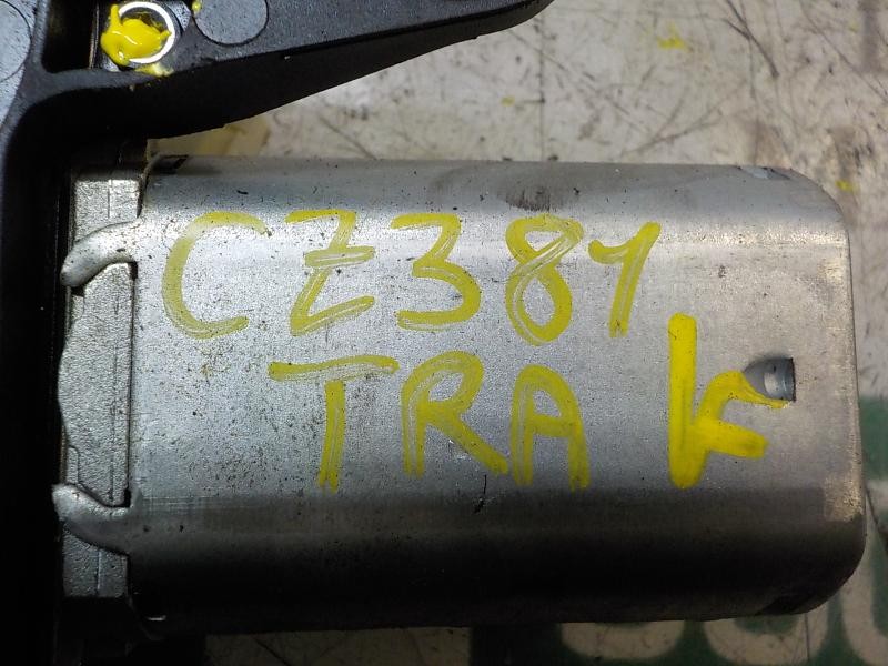 Recambio de motor limpia trasero para renault clio iii style referencia OEM IAM   